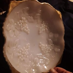 Vintage bon bon dish